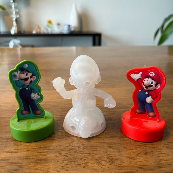McDonald’s happy meals toys - Mario (3 for $30) - Picture 3 of 4